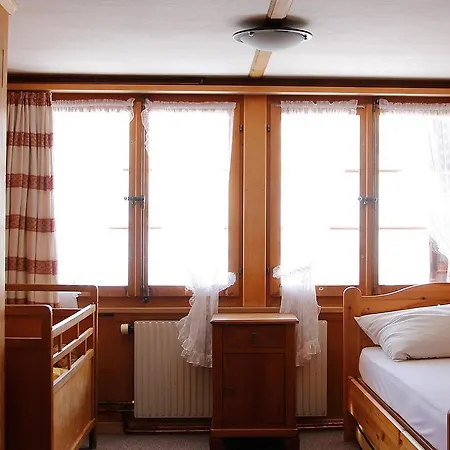 Chalet Christeli 公寓 *